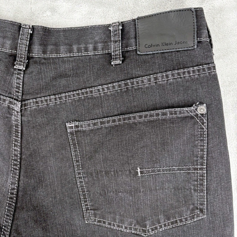 Calvin Klein Jeans Men Black Denim Straight Leg Jeans Size 40x32 (Fits 37x31.5)